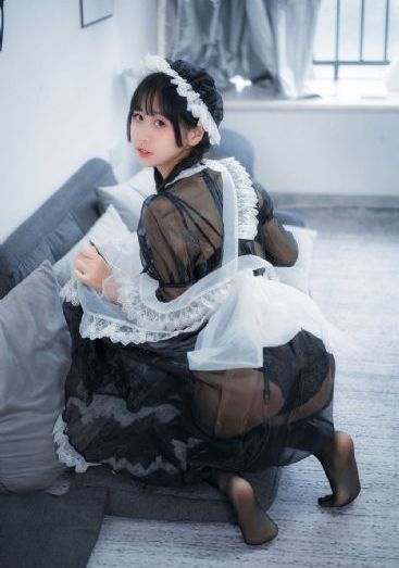 欧美名媛高端女装_720免费高清观看