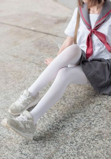 国产黑丝美女老师_剧情片在线观看完整版