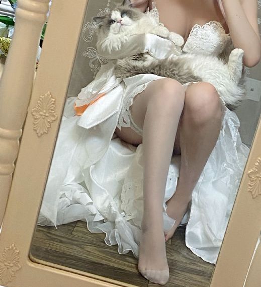 欧美首饰设计风格_BD英语电影完整版