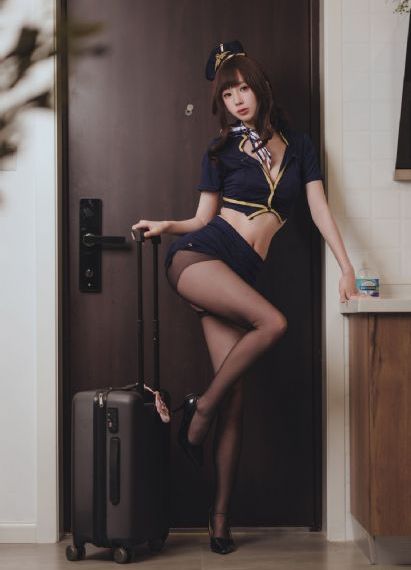 国产美女色自拍网站_DVD迅雷电影在线
