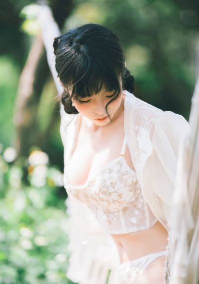 欧美暴汗减脂操_BD在线视频观看